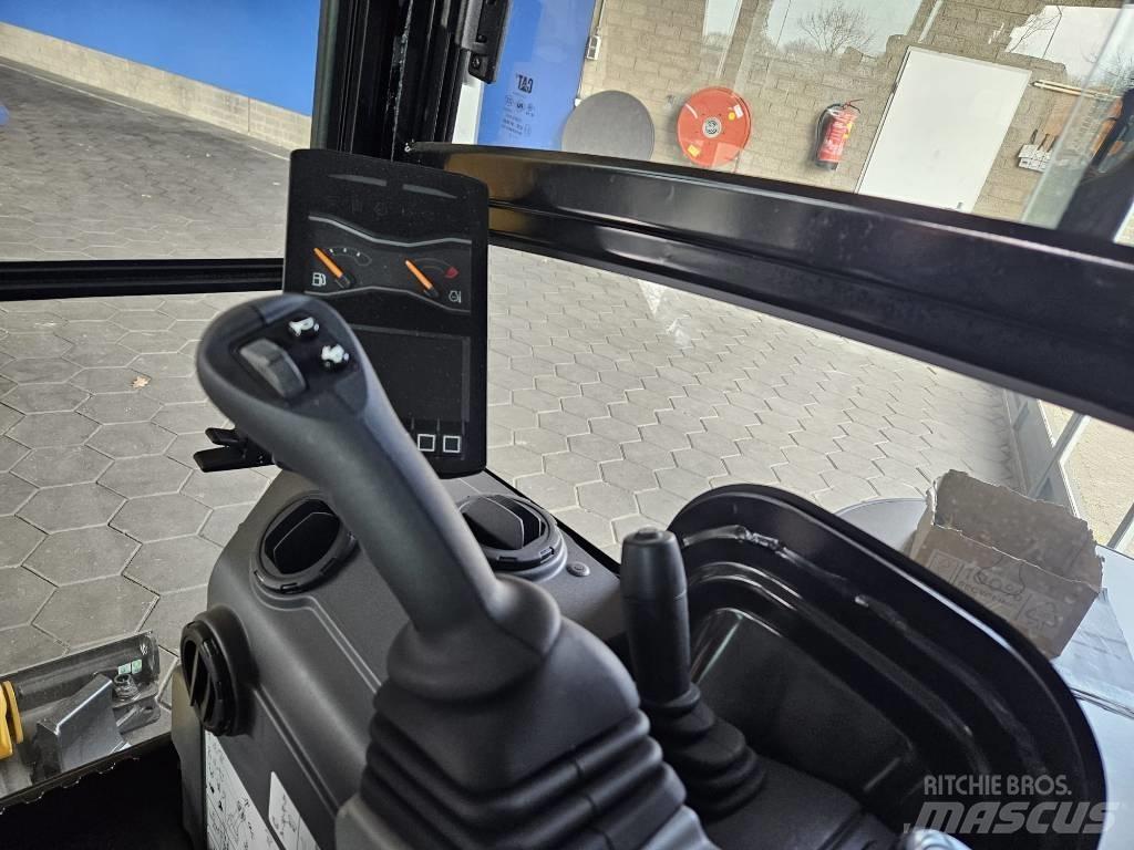 CAT 301.8 Minigrävare < 7t