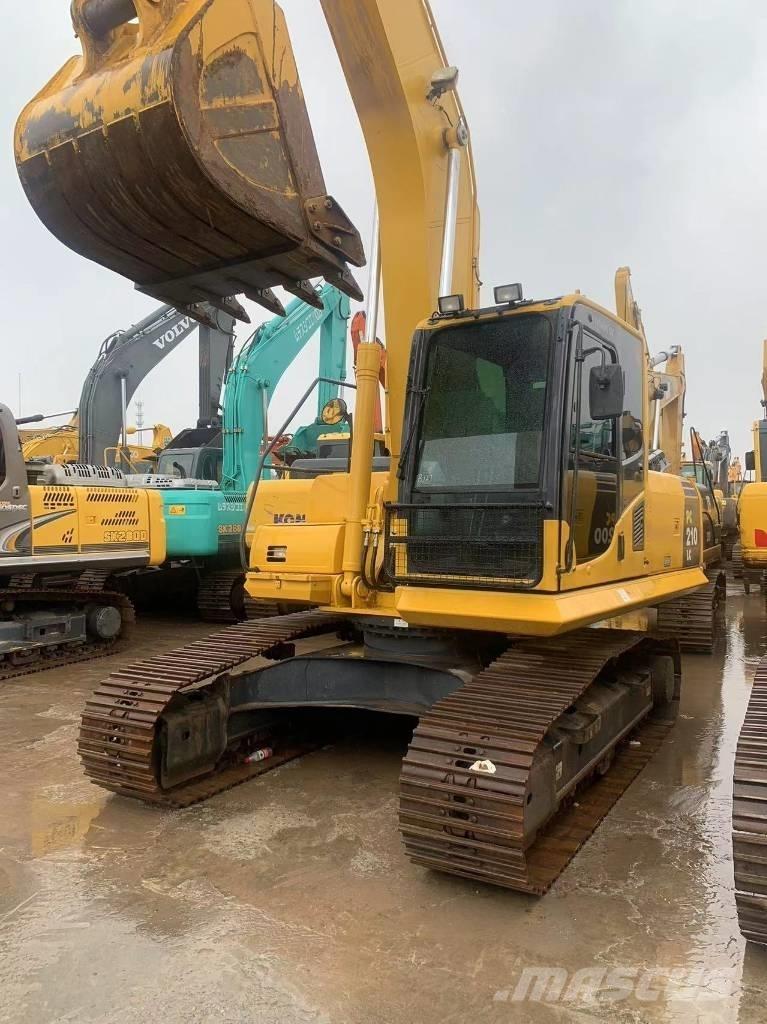 Komatsu PC 210-8 Bandgrävare