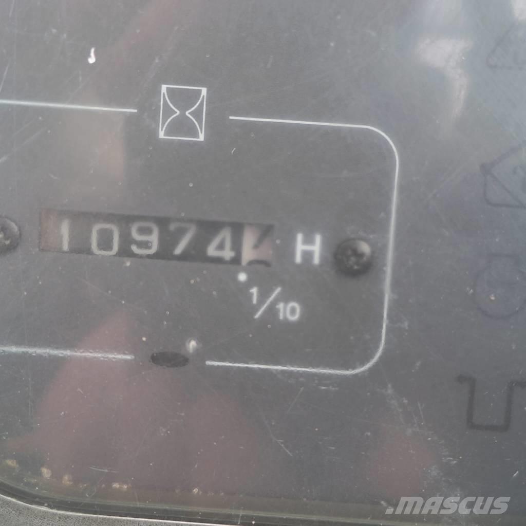 Volvo EC 210 B LC Bandgrävare