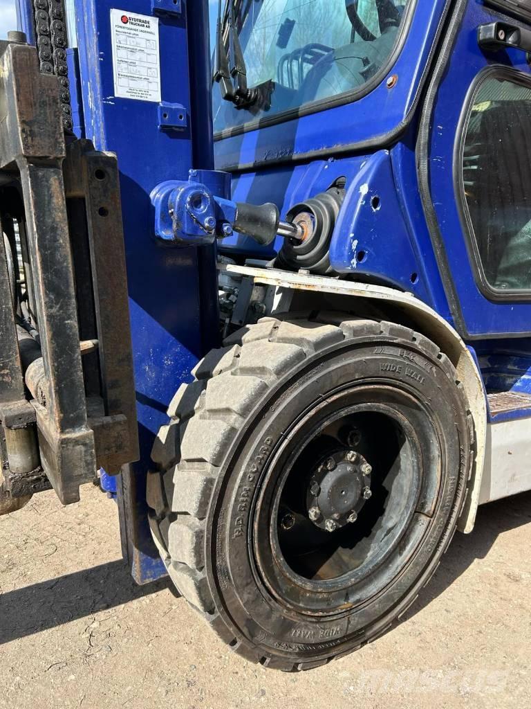 Komatsu FD 30 T-14 Dieselmotviktstruckar