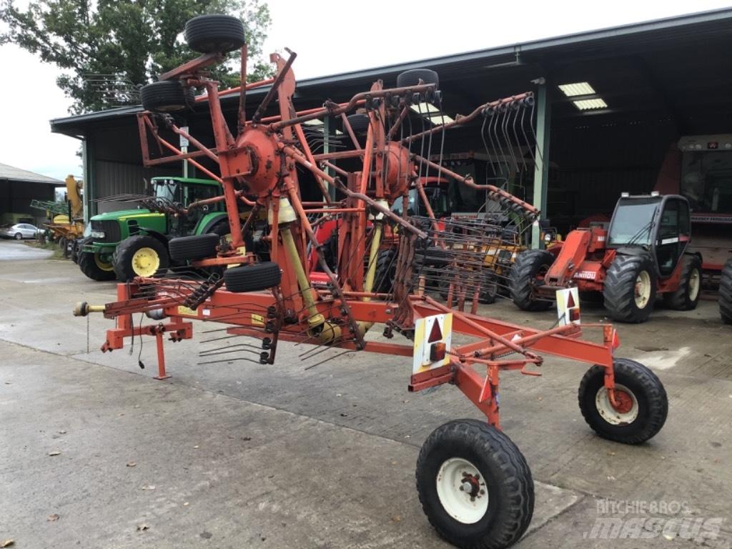 Kuhn GA 7301 Vändare och luftare