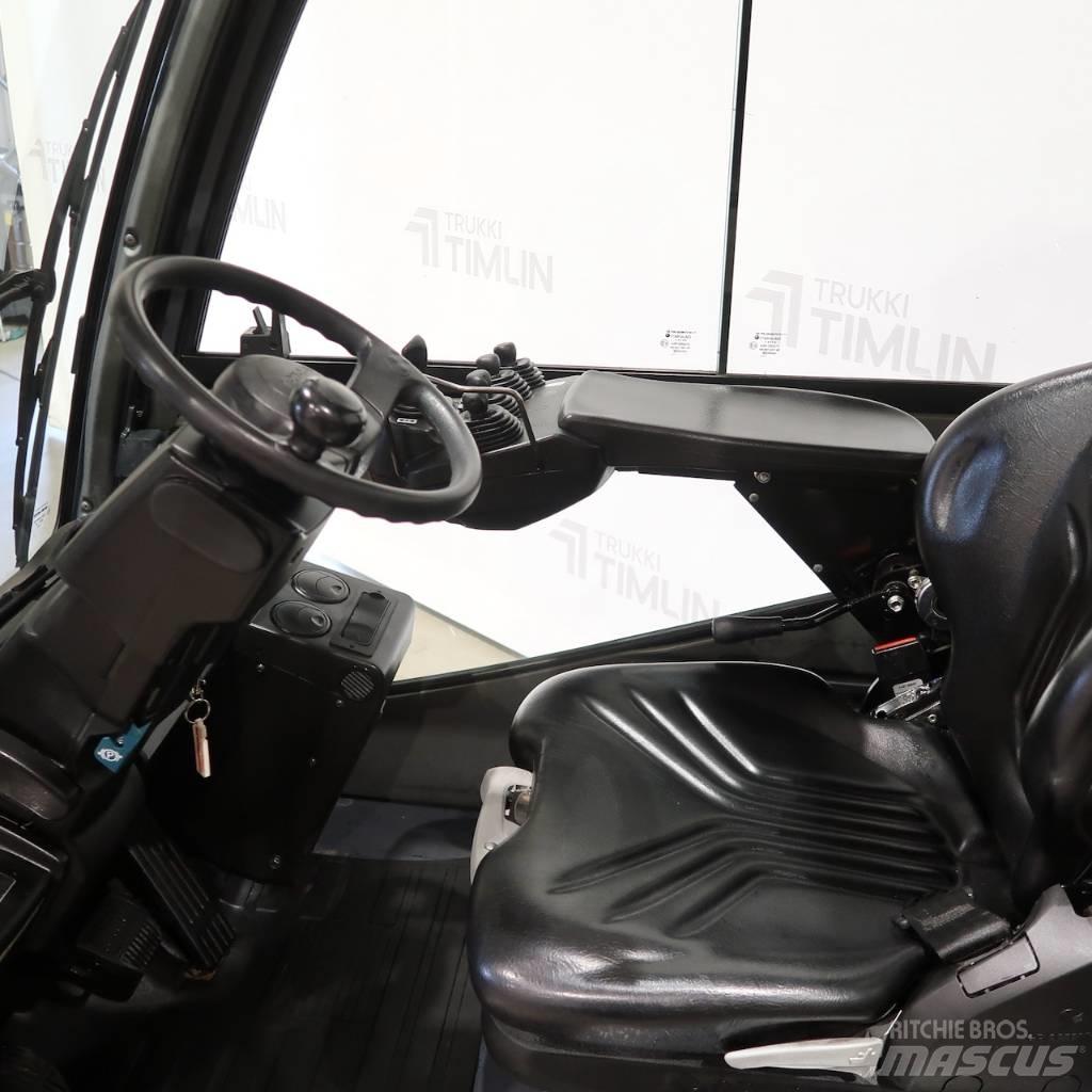 Toyota 02-8FDJF35 Dieselmotviktstruckar