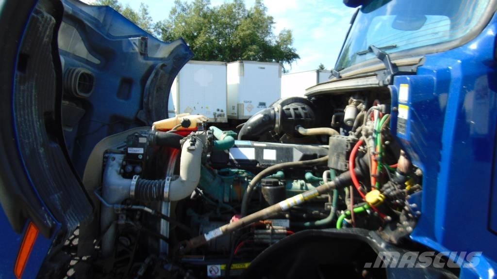 Volvo VNX 300 Övriga bilar