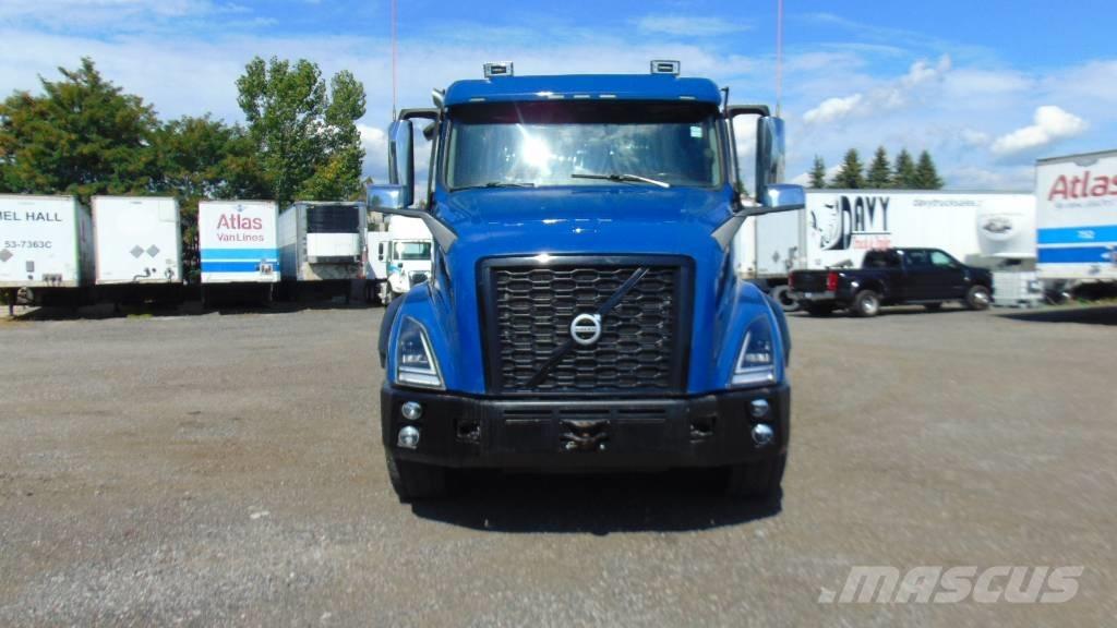 Volvo VNX 300 Övriga bilar