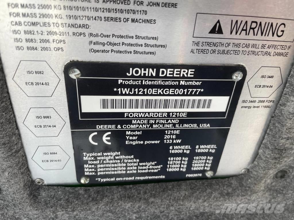 John Deere 1210 E Skotare