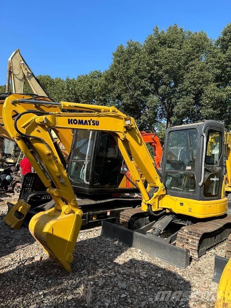 Komatsu PC 40 Bandgrävare