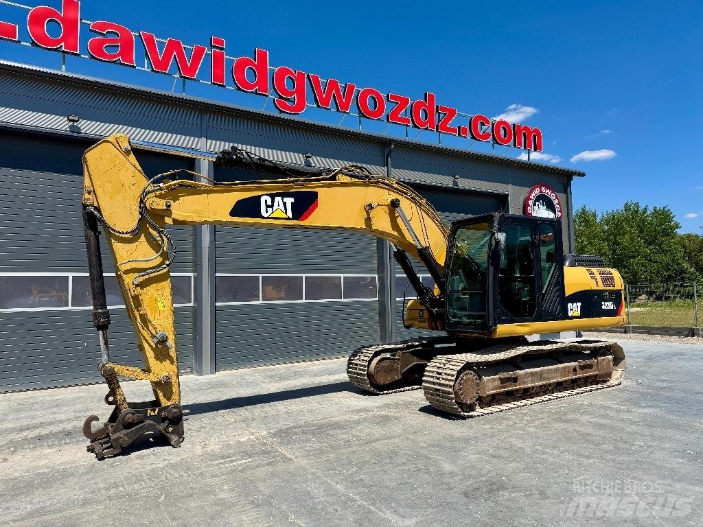 CAT 323 D LN Bandgrävare