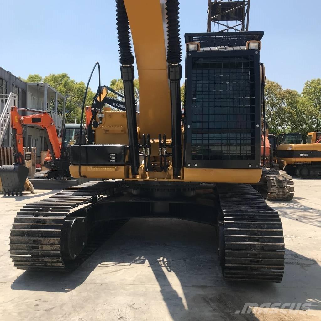 CAT 320 D L Bandgrävare