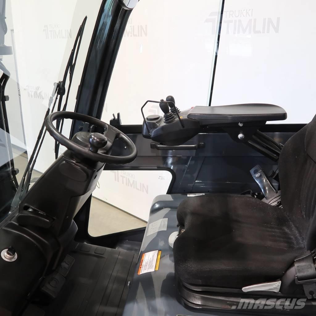 Toyota 8FBMKT25 Elmotviktstruckar