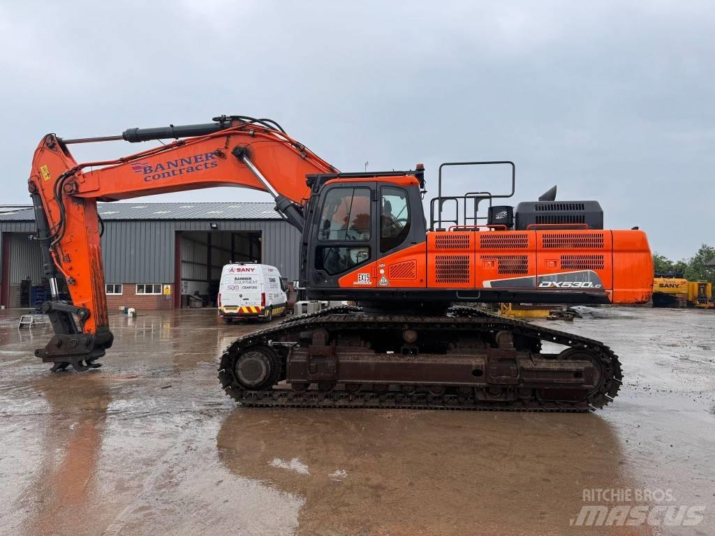 Doosan DX 530 LC-5 Bandgrävare