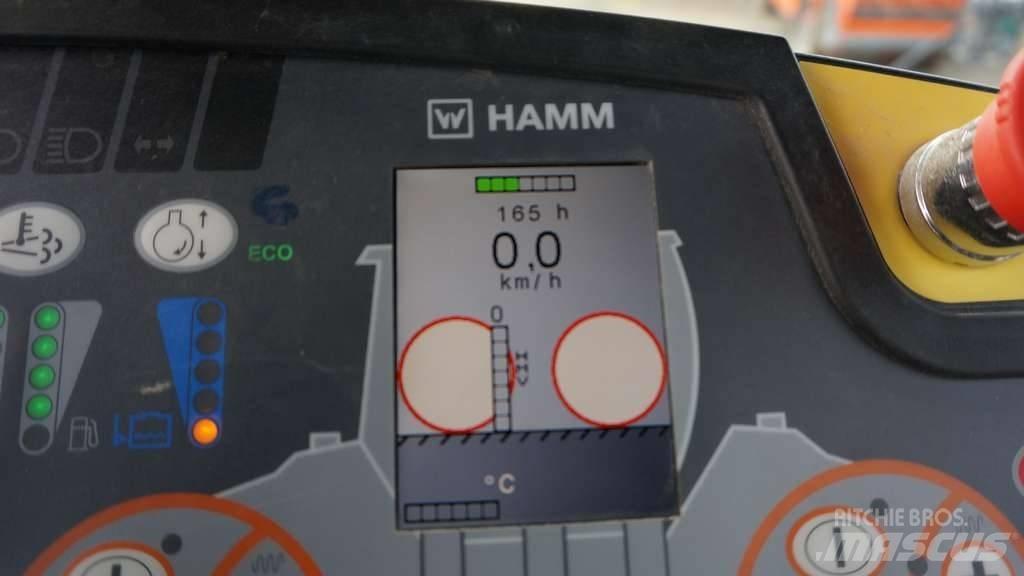 Hamm HD+120iVV Tvåvalsvältar