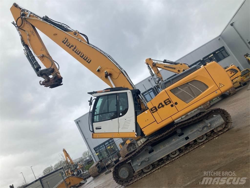 Liebherr R946 Bandgrävare
