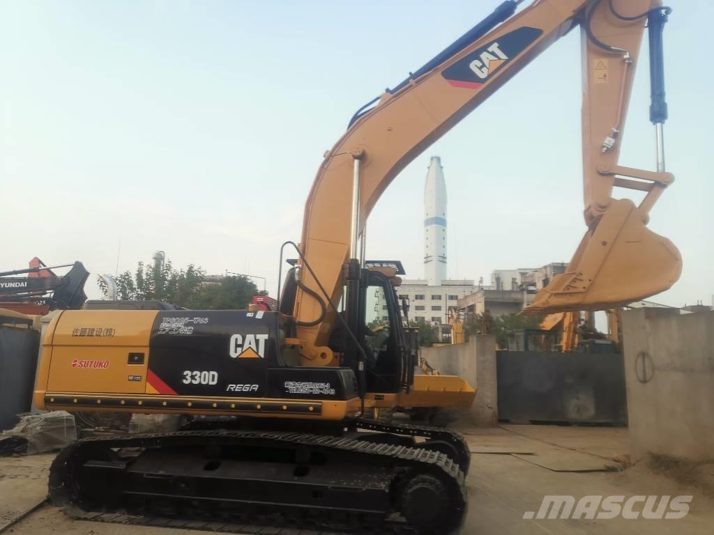 CAT 330 D Bandgrävare