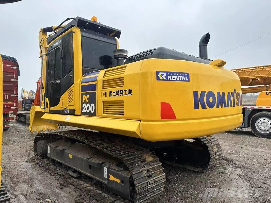 Komatsu PC 200-8 Midigrävmaskiner 7t - 12t