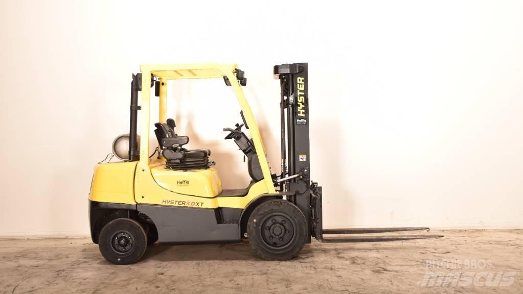 Hyster H3.0XT Gasolmotviktstruckar