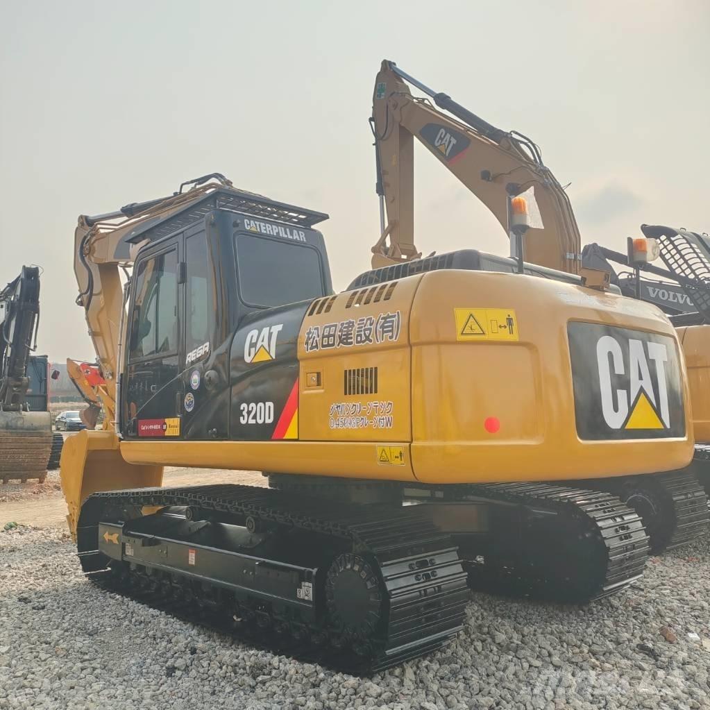 CAT 320D Bandgrävare