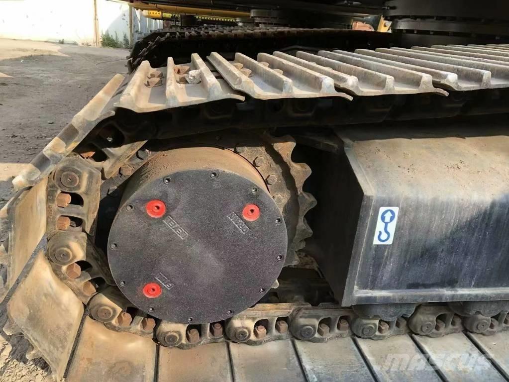 Sany 215C Bandgrävare