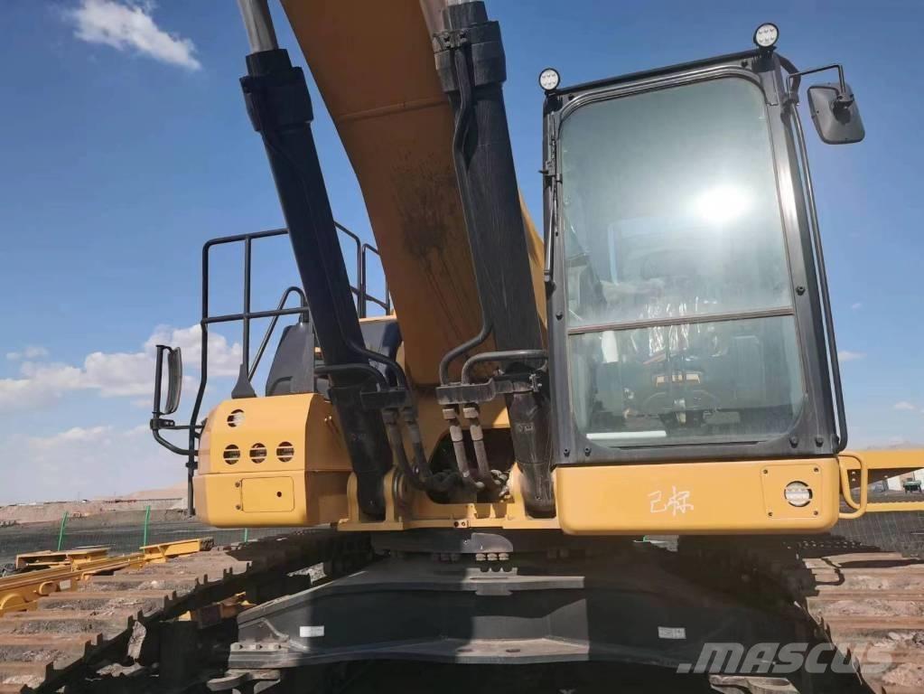 CAT 2020 CAT 374 Hjulgrävare