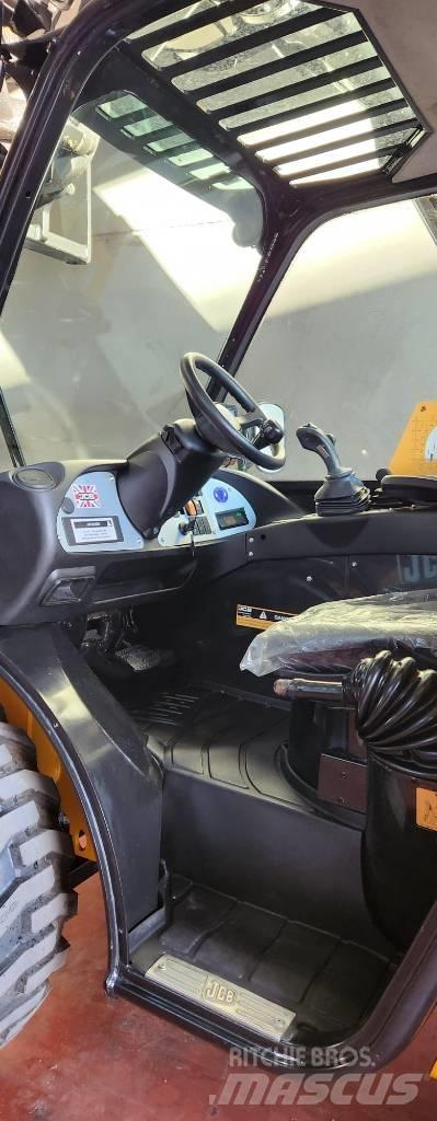 JCB 520-40 Teleskoplastare