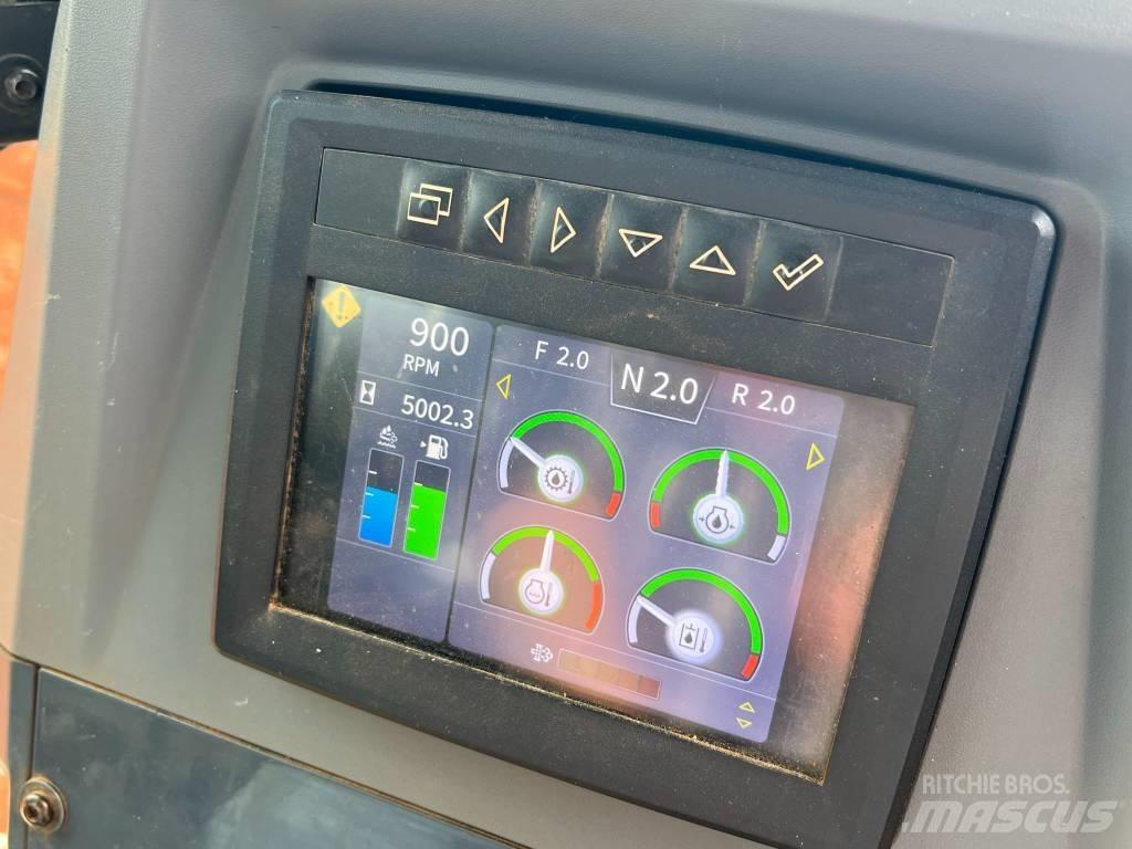 John Deere 750L LGP Bandschaktare