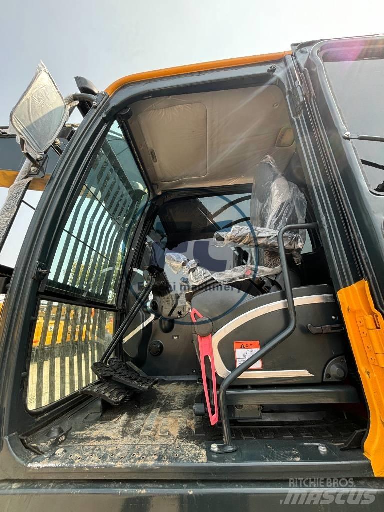 Hyundai 220LC Midigrävmaskiner 7t - 12t