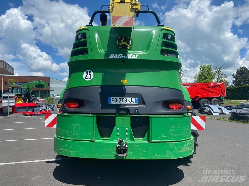 John Deere 8200 Fälthackar