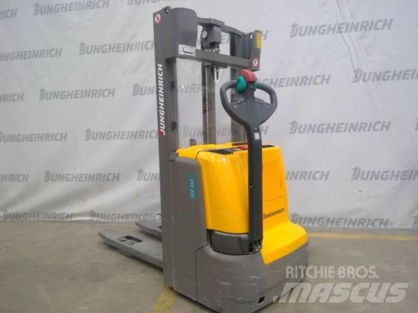 Jungheinrich EJC 112 Staplare-led