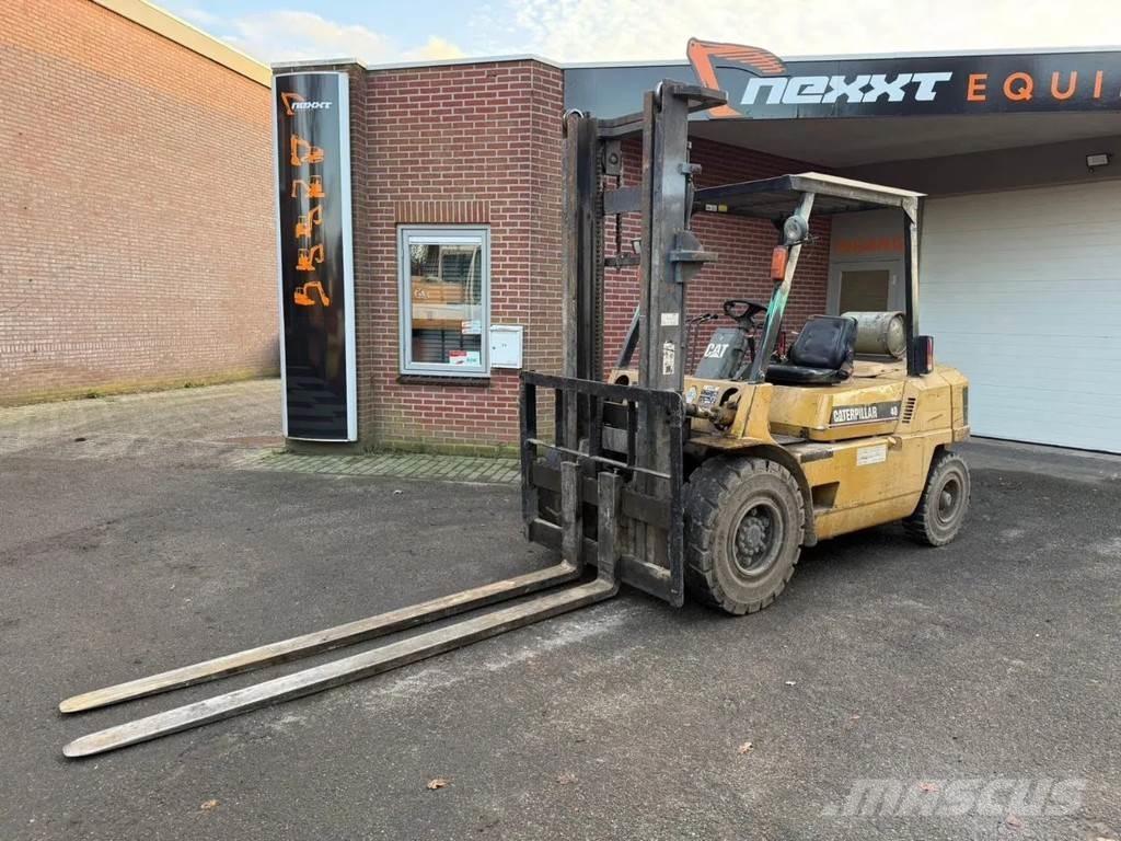 CAT GP 40 Gasolmotviktstruckar