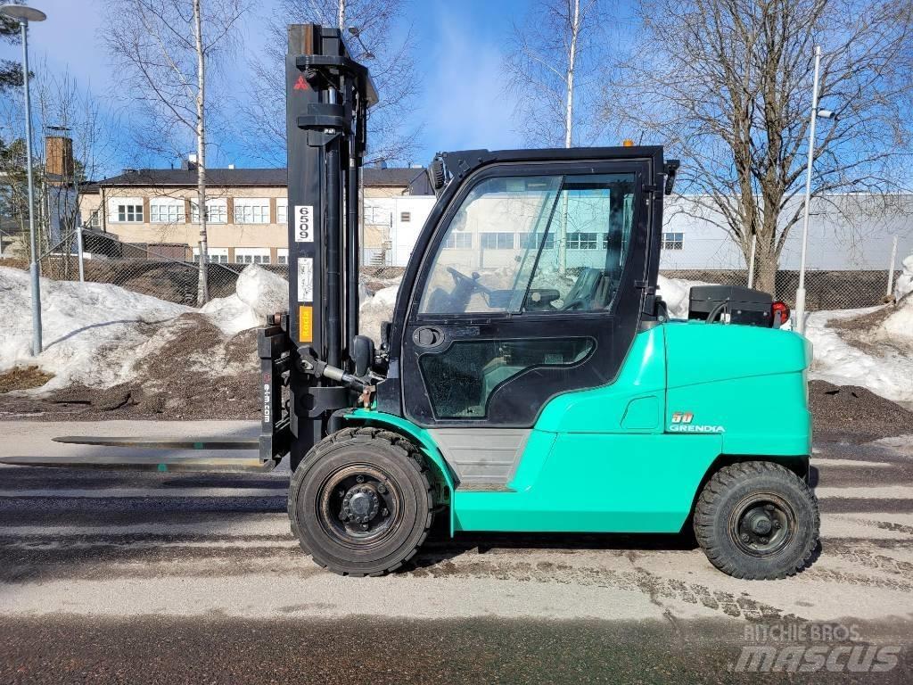Mitsubishi FD50N Dieselmotviktstruckar