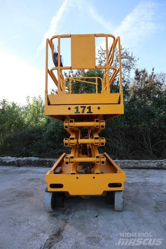 Haulotte Compact 10 Saxliftar