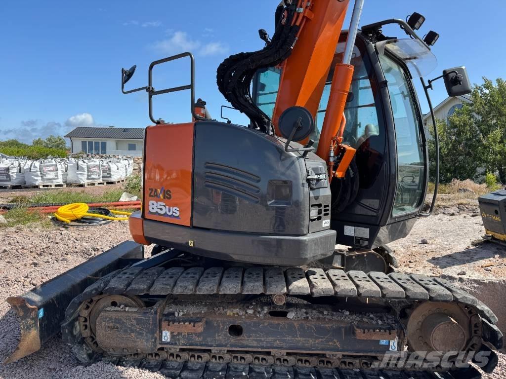 Hitachi ZX 85 US-6 Midigrävmaskiner 7t - 12t