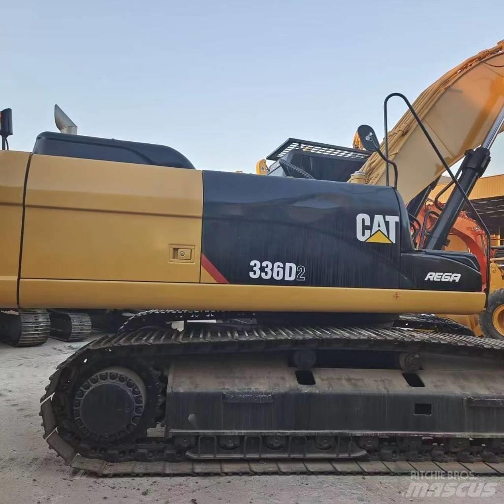 CAT 336D2 Bandgrävare
