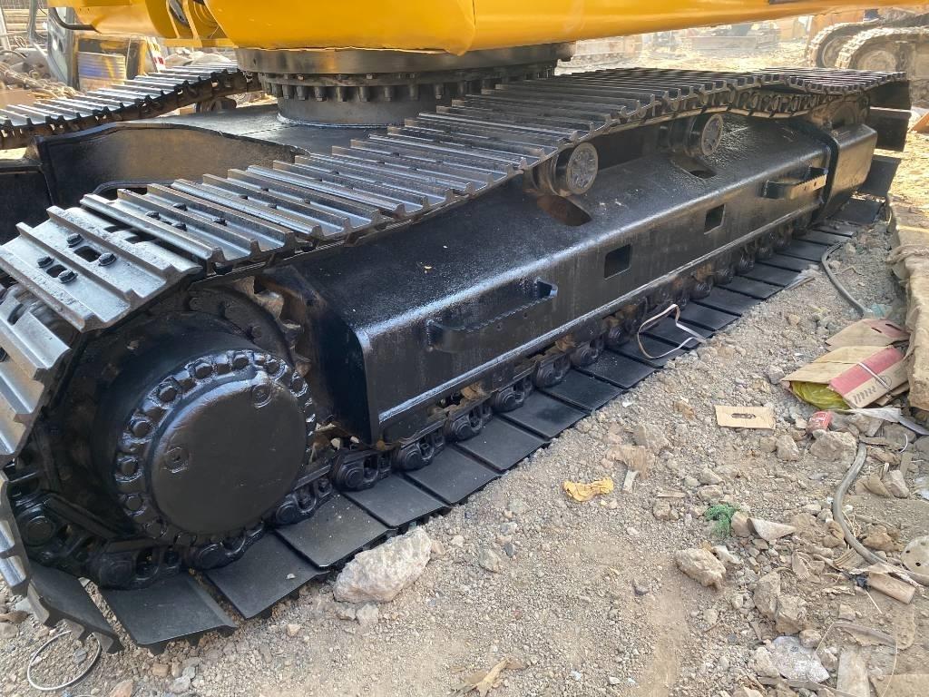 Komatsu PC240-7 Bandgrävare