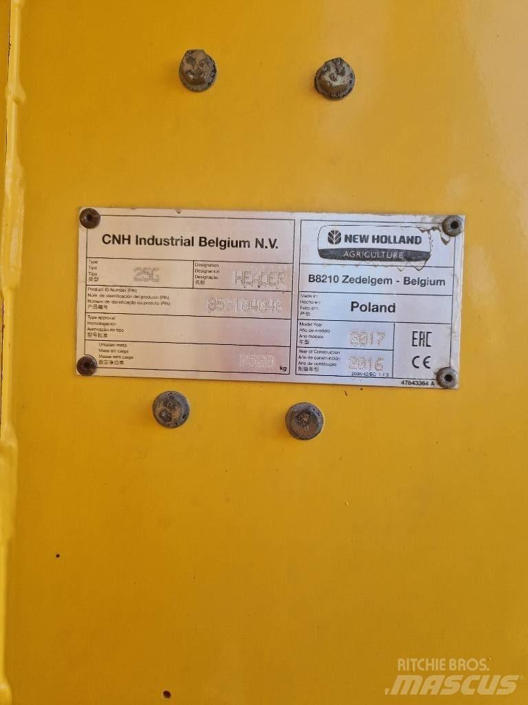 New Holland CX 8.85 Skördetröskor