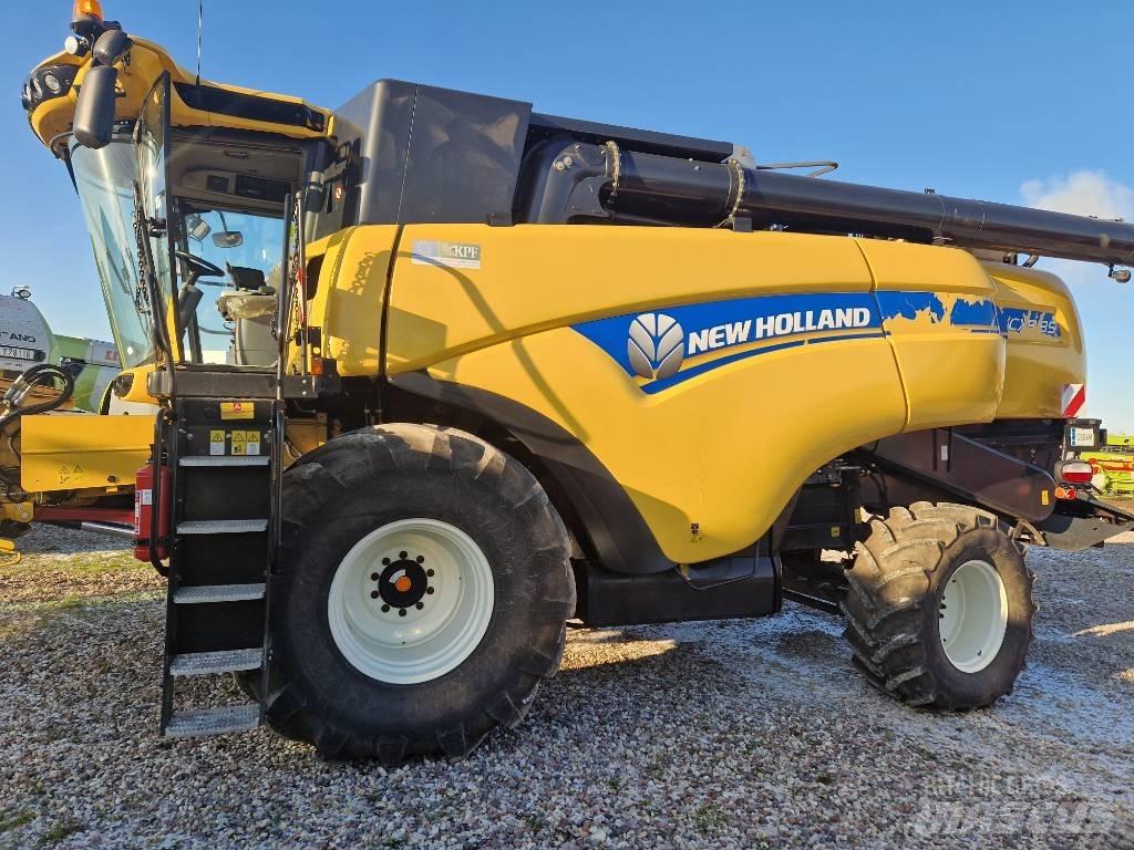 New Holland CX 8.85 Skördetröskor