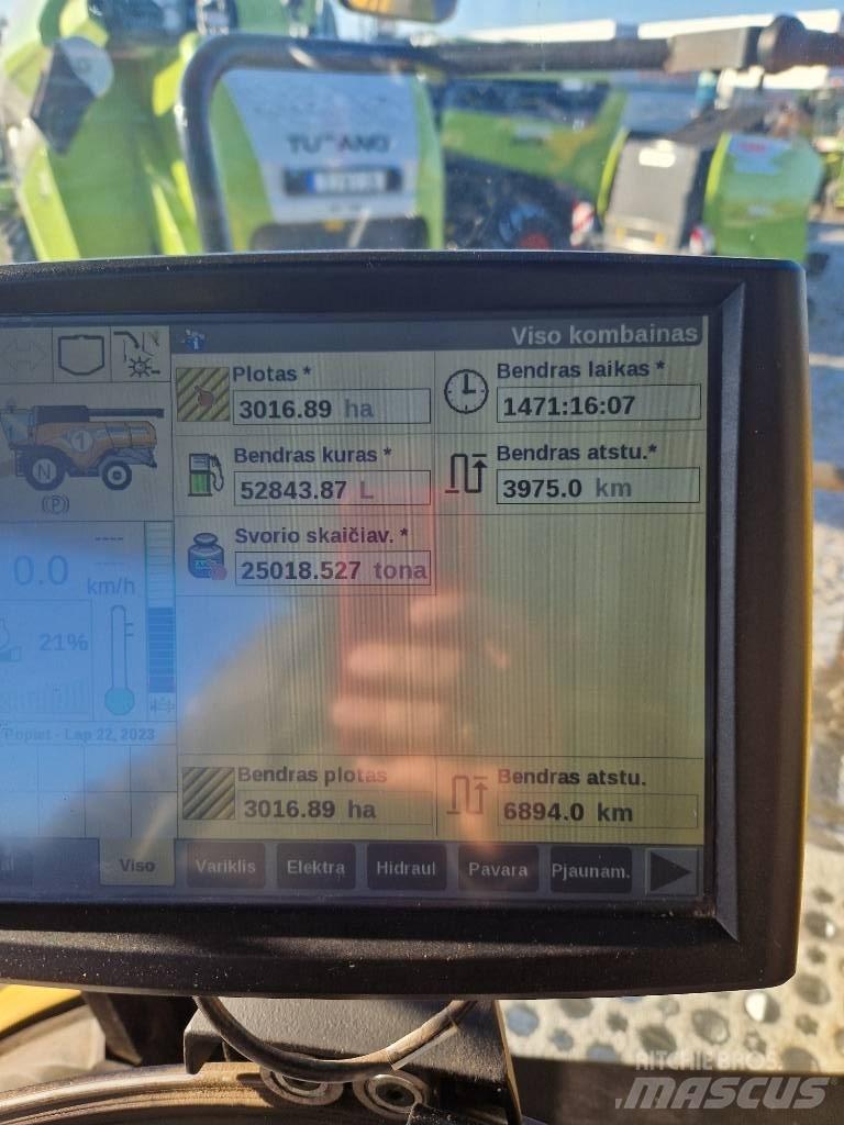 New Holland CX 8.85 Skördetröskor