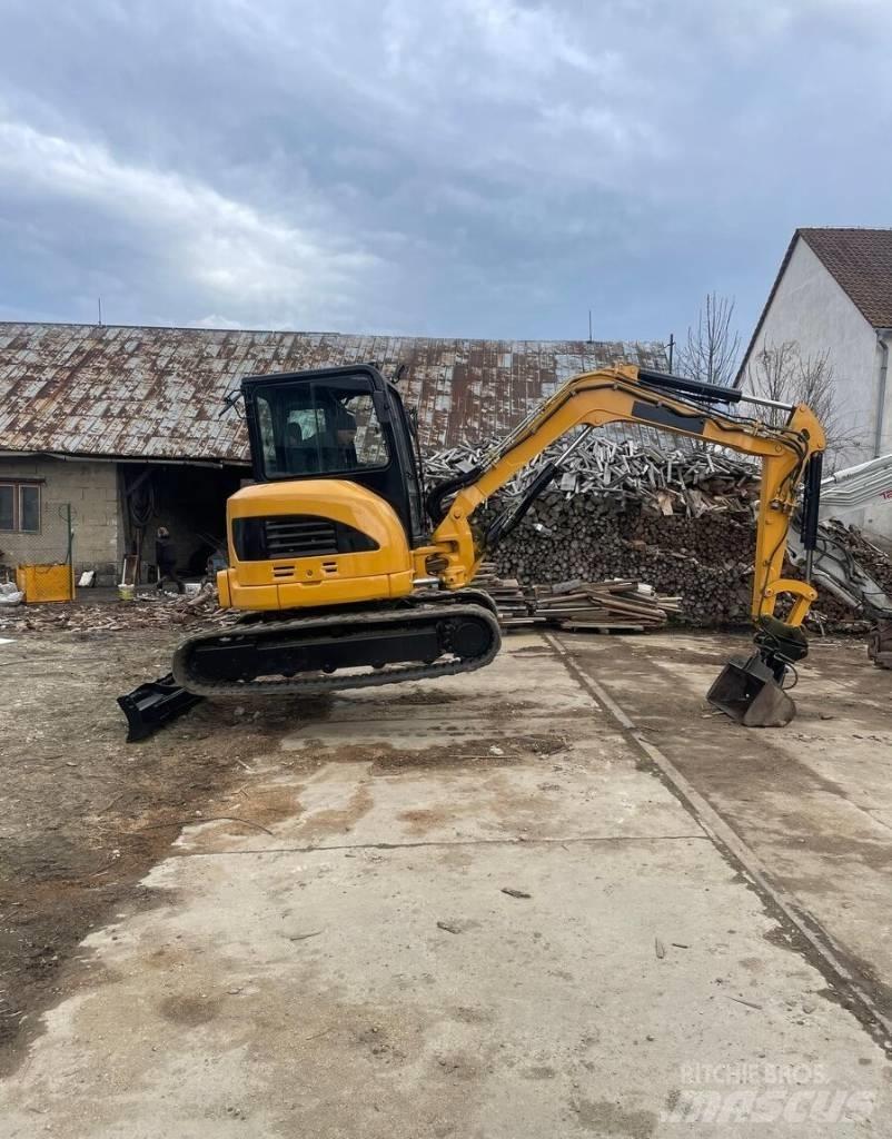 CAT 305 C CR Minigrävare < 7t