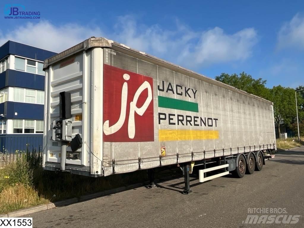 Fruehauf Tautliner Kapelltrailer