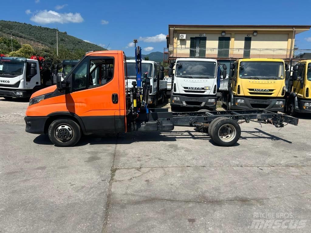 Iveco Daily 35-140 Kranbilar