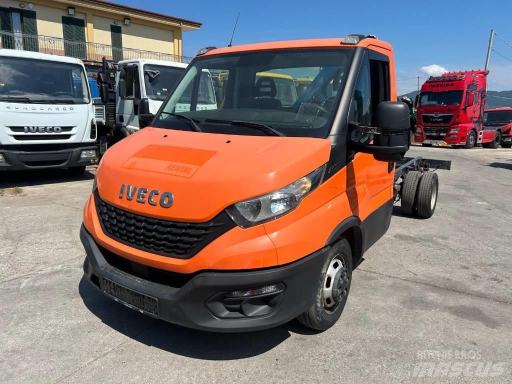 Iveco Daily 35-140 Kranbilar