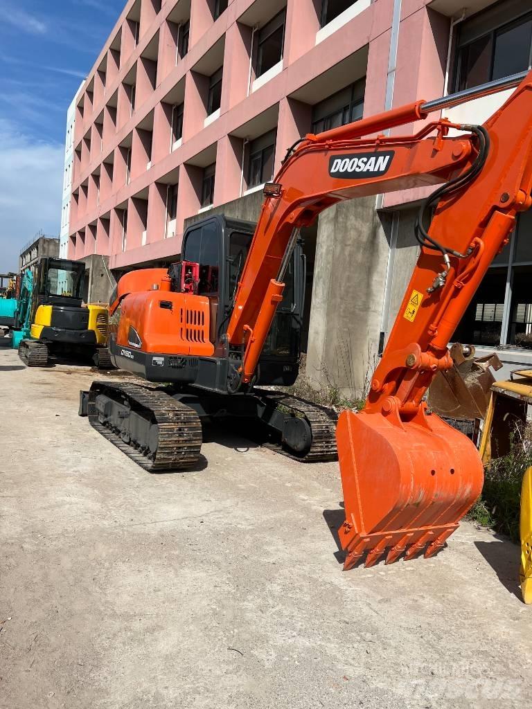 Doosan DX60 Minigrävare < 7t