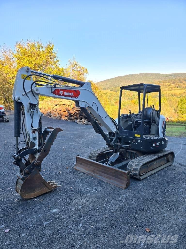 Bobcat E42 Minigrävare < 7t