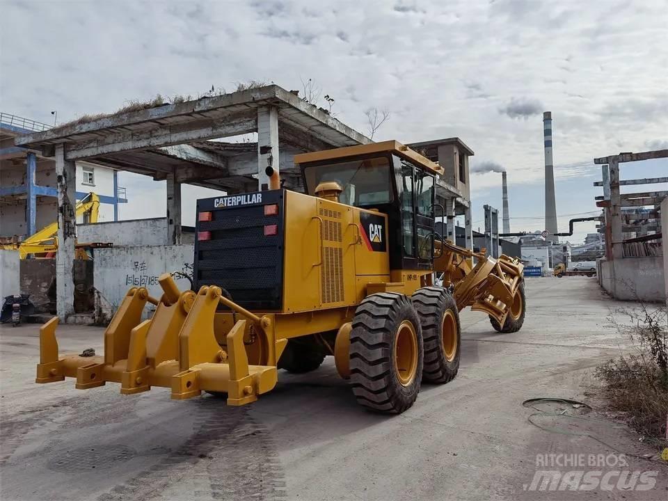CAT 140H Väghyvlar