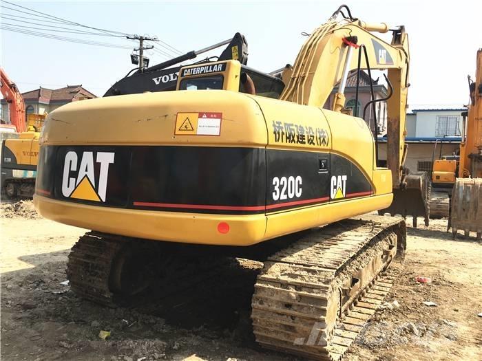 CAT 320 C Bandgrävare