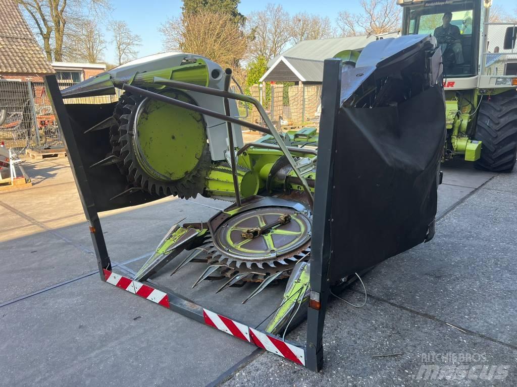 CLAAS RU 450 Xtra Självgående fälthackar