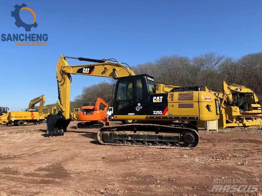 CAT 325 D Bandgrävare