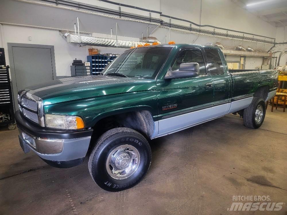Dodge 2500 SLT Övriga bilar