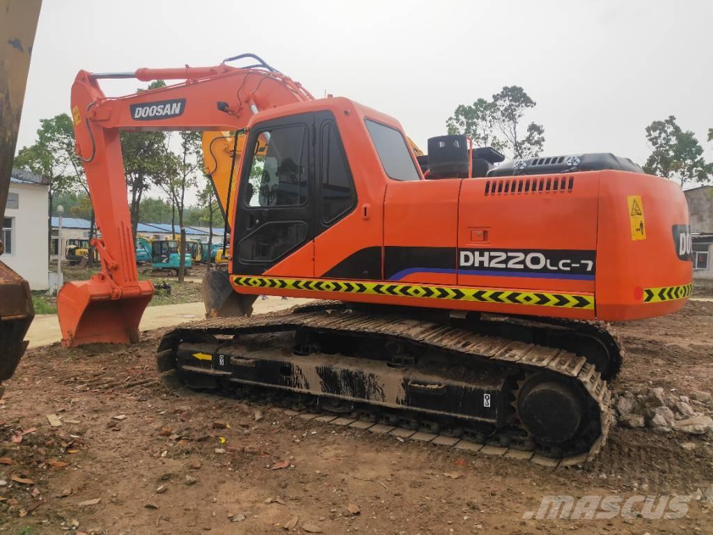 Doosan DH220LC-7 Bandgrävare
