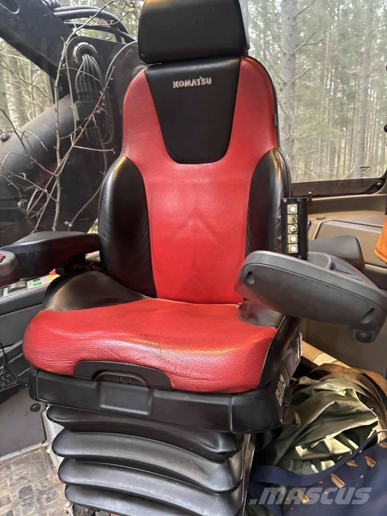 Komatsu 951 Skördare