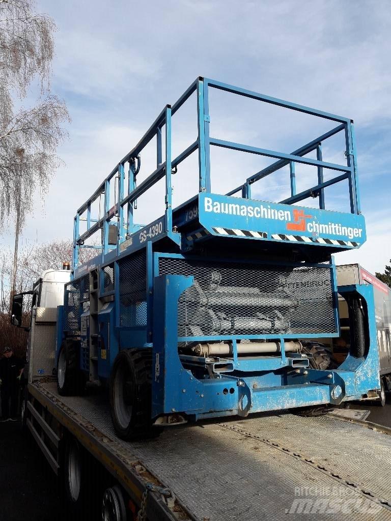 Genie GS 4390 RT Saxliftar
